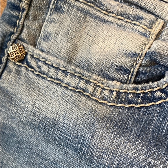 Silver Jeans suki high capri - Picture 3 of 8